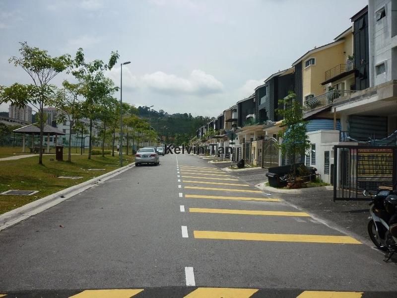 Rumah Berangkai 2.5 Tingkat untuk Dijual di Bandar Puteri Puchong, Puchong oleh Kelvin Tan - iProperty.com.my