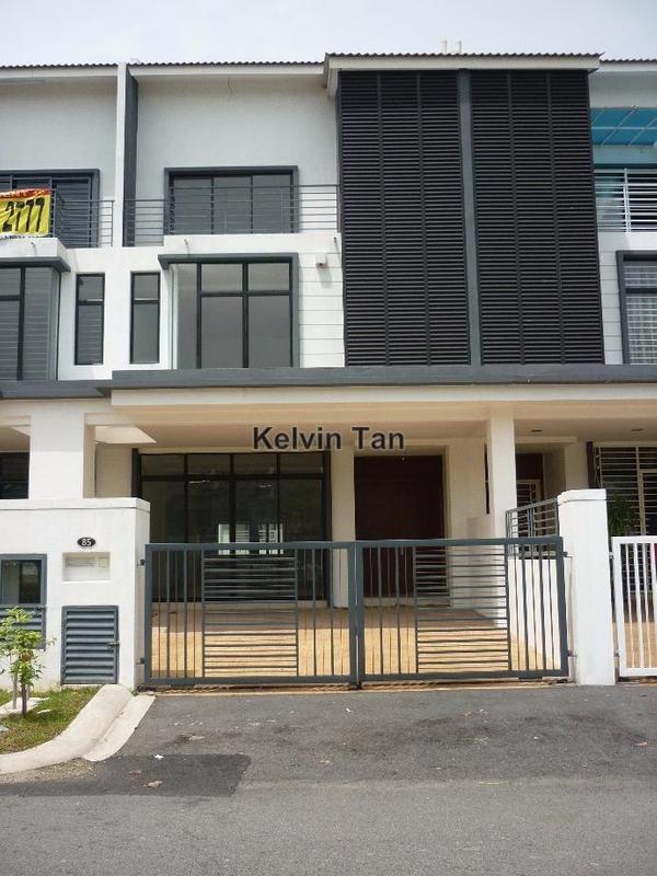 Rumah Berangkai 2.5 Tingkat untuk Dijual di Bandar Puteri Puchong, Puchong oleh Kelvin Tan - iProperty.com.my
