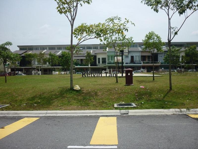 Rumah Berangkai 2.5 Tingkat untuk Dijual di Bandar Puteri Puchong, Puchong oleh Kelvin Tan - iProperty.com.my