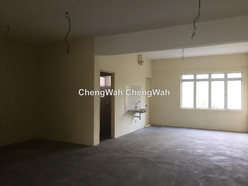 Shop for Sale in Taman Prima Tropika, Seri Kembangan by Chengwah Chan - iProperty.com.my