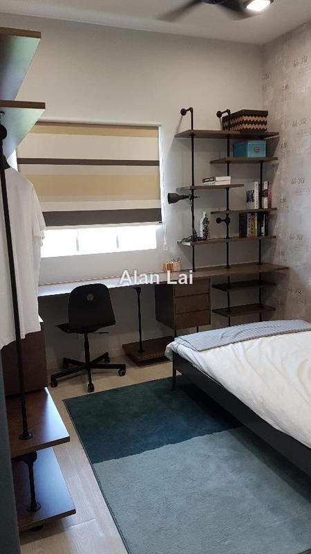 Condominium for Sale in Lakefront Residence by Alan Lai - iProperty.com.my