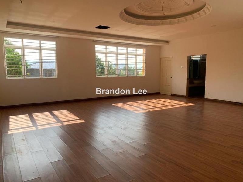 Bungalow House for Sale in Bandar Rinching Seksyen 3, Semenyih by Brandon Lee - iProperty.com.my