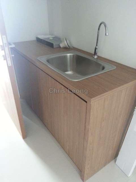 Residensi Servis untuk Dijual di Quadro Residences oleh Chris Leong - iProperty.com.my