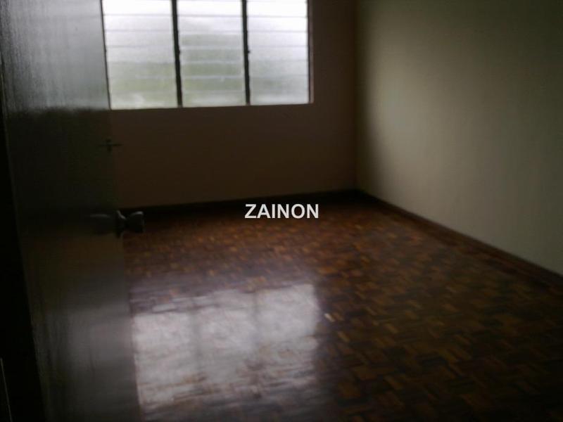 Rumah Flat untuk Dijual di Flat PKNS Seksyen 8 oleh Zainon - iProperty.com.my