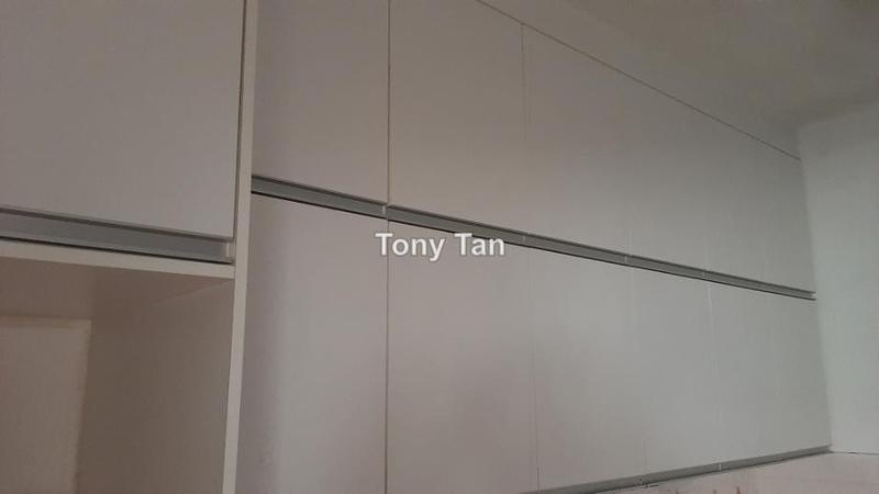 Rumah Teres untuk Dijual di Taman Sri Muda, Shah Alam oleh Tony Tan - kitchen cabinet upper unit - iProperty.com.my