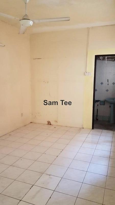 Townhouse for Sale in Kota Kemuning, Shah Alam by Sam Tee - iProperty.com.my