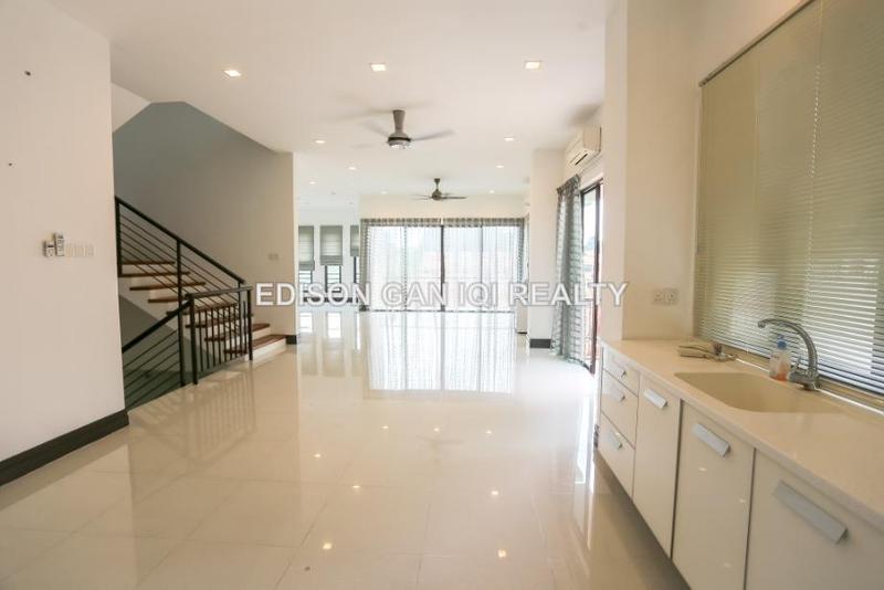 Rumah Berkembar untuk Dijual di Desa Sri Hartamas, Sri Hartamas oleh Edison Gan - iProperty.com.my