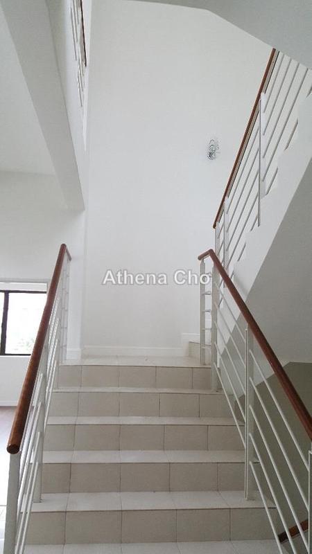 Rumah Teres 3-Tingkat untuk Dijual di Bandar Baru Nilai, Nilai oleh Athena Cho - iProperty.com.my