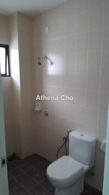 Rumah Teres 3-Tingkat untuk Dijual di Bandar Baru Nilai, Nilai oleh Athena Cho - iProperty.com.my