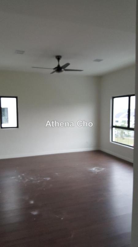 Rumah Teres 3-Tingkat untuk Dijual di Bandar Baru Nilai, Nilai oleh Athena Cho - iProperty.com.my