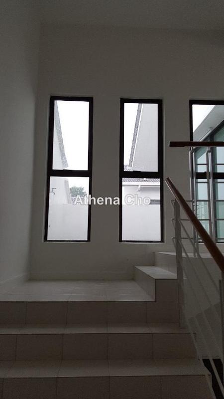 Rumah Teres 3-Tingkat untuk Dijual di Bandar Baru Nilai, Nilai oleh Athena Cho - iProperty.com.my