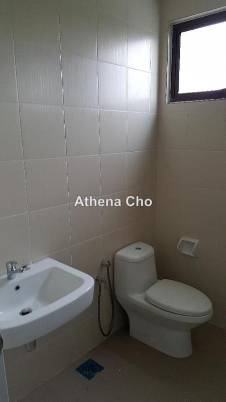 Rumah Teres 3-Tingkat untuk Dijual di Bandar Baru Nilai, Nilai oleh Athena Cho - iProperty.com.my