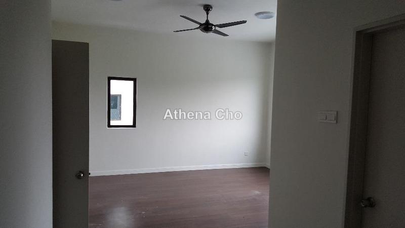 Rumah Teres 3-Tingkat untuk Dijual di Bandar Baru Nilai, Nilai oleh Athena Cho - iProperty.com.my