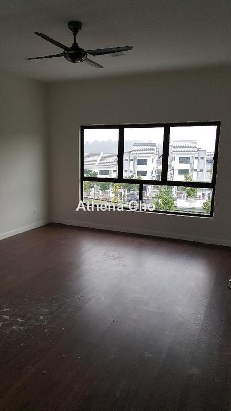Rumah Teres 3-Tingkat untuk Dijual di Bandar Baru Nilai, Nilai oleh Athena Cho - iProperty.com.my
