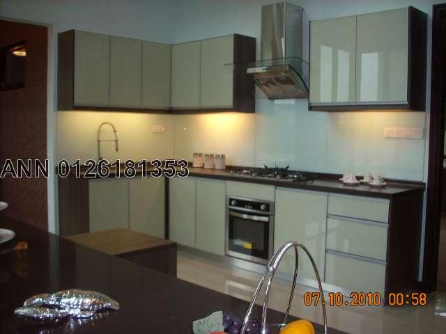 Banglo untuk Dijual di Country Heights, Kajang oleh Ann - dry kitchen - iProperty.com.my