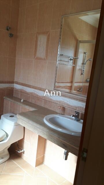 Banglo untuk Dijual di Country Heights, Kajang oleh Ann - iProperty.com.my