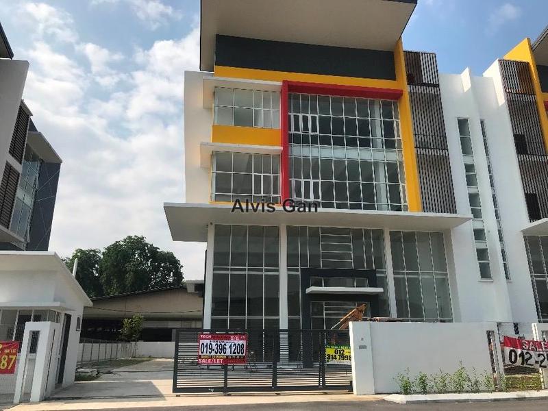 Kilang Berkembar untuk Dijual di Kampung Jaya, Sungai Buloh oleh Alvis Gan - iProperty.com.my