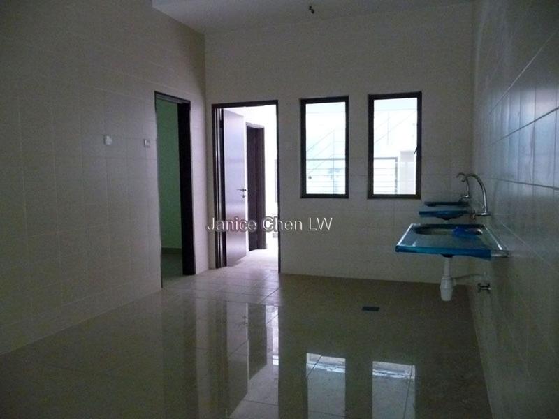 Rumah Berangkai 2.5 Tingkat untuk Disewa di Kinrara Residence, Taman Damai Utama, Puchong, Bandar Kinrara oleh Janice Chen - iProperty.com.my