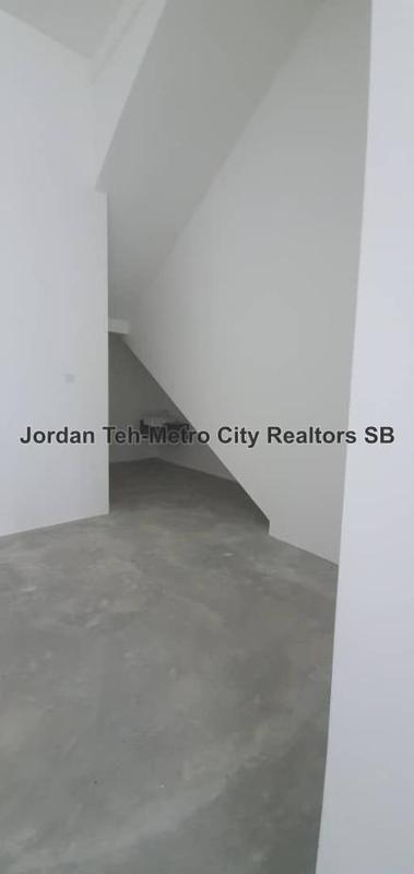 Shop for Sale in Aspen Vision City, Batu Kawan by Jordan Teh - iProperty.com.my