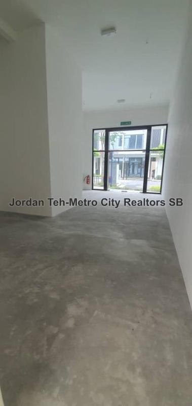 Shop for Sale in Aspen Vision City, Batu Kawan by Jordan Teh - iProperty.com.my