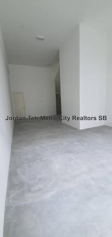 Shop for Sale in Aspen Vision City, Batu Kawan by Jordan Teh - iProperty.com.my
