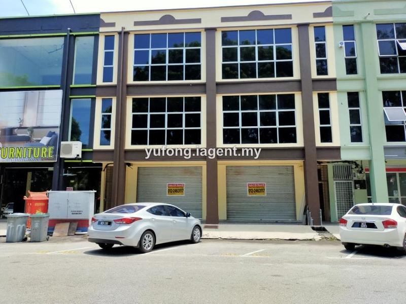 For Sale - Semabok Perdana 3 story shop