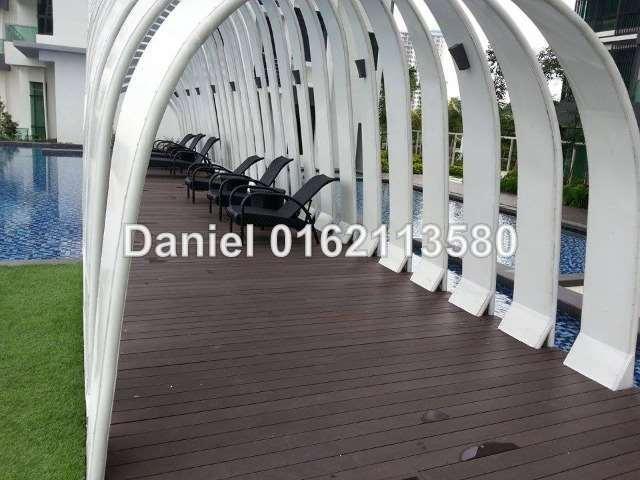 Condominium untuk Disewa di LaCosta @ Sunway South Quay oleh Daniel Gan - Contemporary style of Sundeck - iProperty.com.my