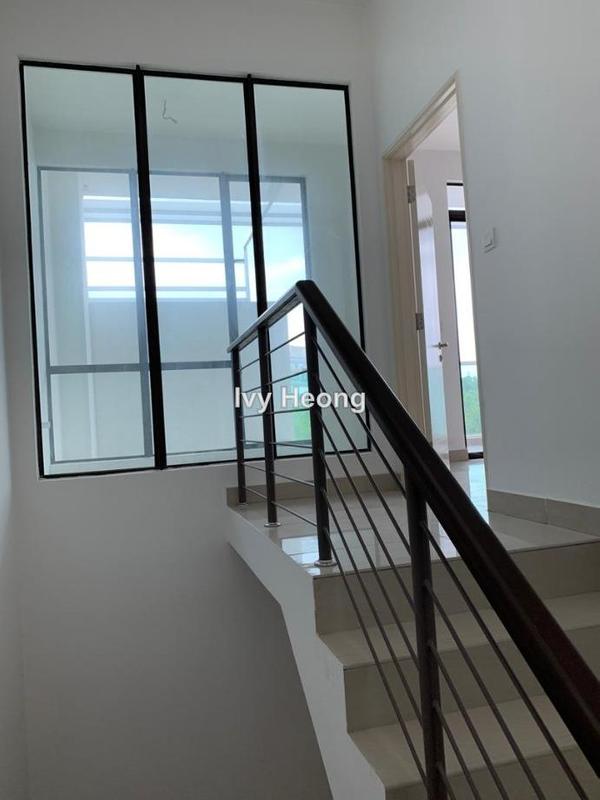 Rumah Berangkai 3 Tingkat untuk Dijual di Bandar Kinrara Seksyen 1, Bandar Kinrara oleh Ivy Heong - iProperty.com.my