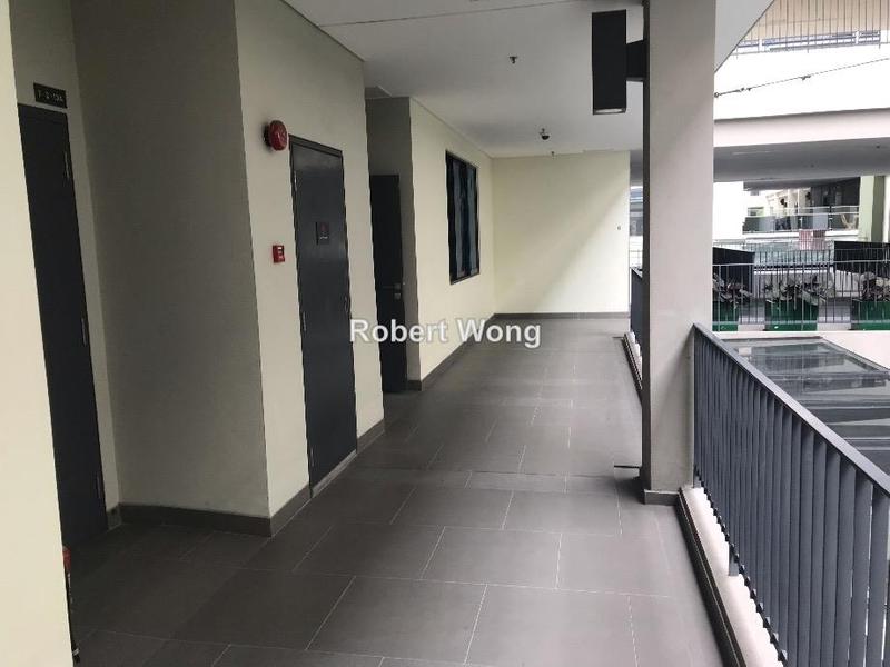 For Sale - Plaza Arkadia