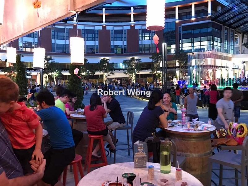 For Sale - Plaza Arkadia