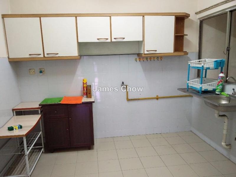 Condominium for Sale in Sri Lata @ Desa Petaling by James Chow - iProperty.com.my