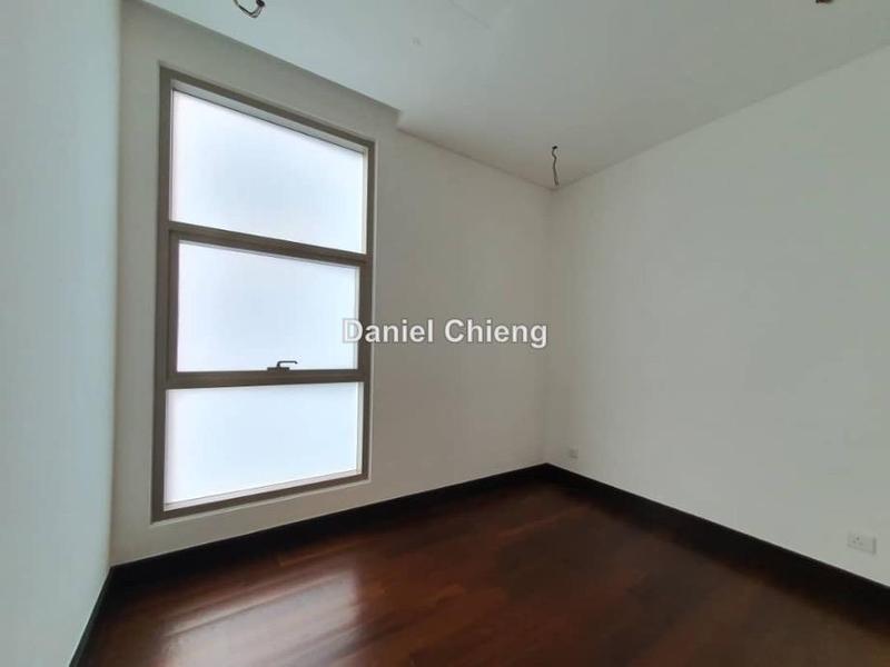 For Sale - Banyan Tree Signatures