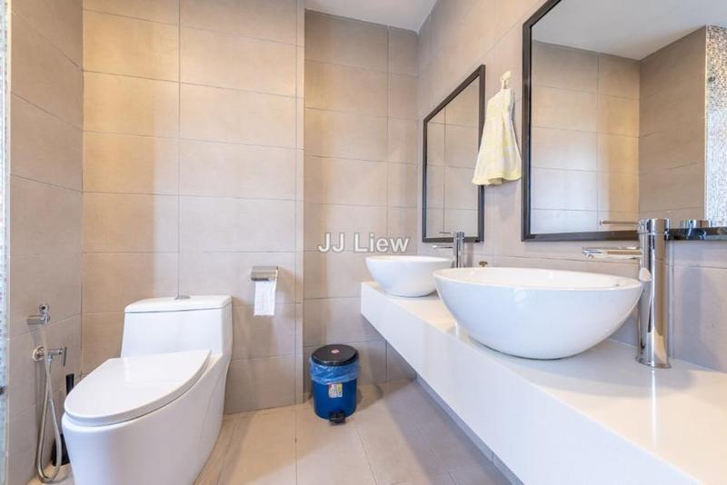 Kediaman Servis untuk Disewa di D'Latour oleh Jj Liew - iProperty.com.my
