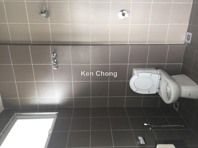 Rumah Berkembar untuk Dijual di Rawang M residence, Rawang oleh Ken Chong - iProperty.com.my