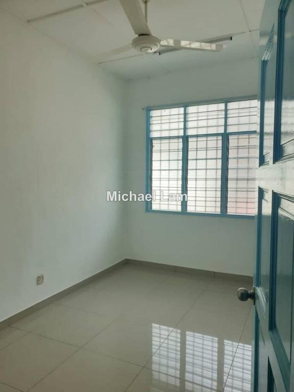 Rumah Teres 2-Tingkat untuk Dijual di Taman Bukit Mayang Emas, Aman Suria, Petaling Jaya oleh Michael Lam - iProperty.com.my