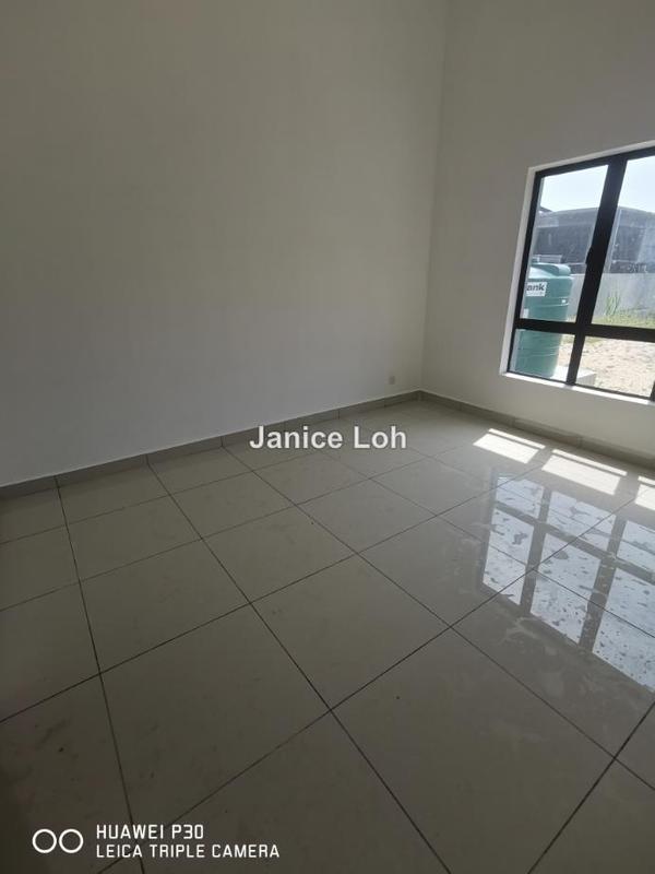 Bungalow House for Sale in Sikamat new single storey BUNGALOW, Sikamat by Janice Loh - iProperty.com.my