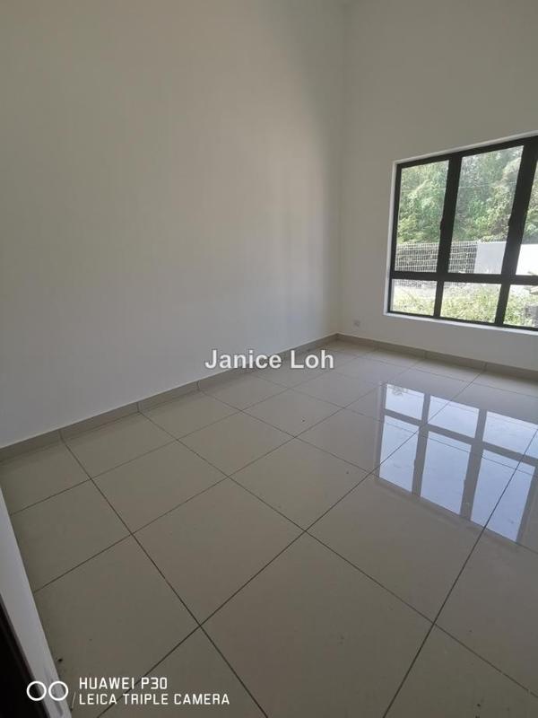 Bungalow House for Sale in Sikamat new single storey BUNGALOW, Sikamat by Janice Loh - iProperty.com.my