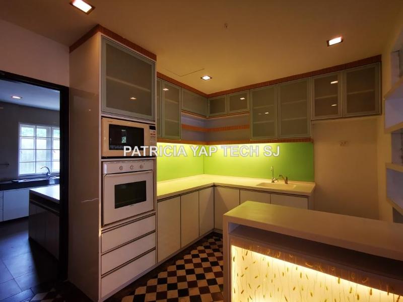 Bungalow House untuk Dijual di Taman Overseas Union (Taman Oug), Jalan Klang Lama (Old Klang Road) oleh Pat Yap - iProperty.com.my