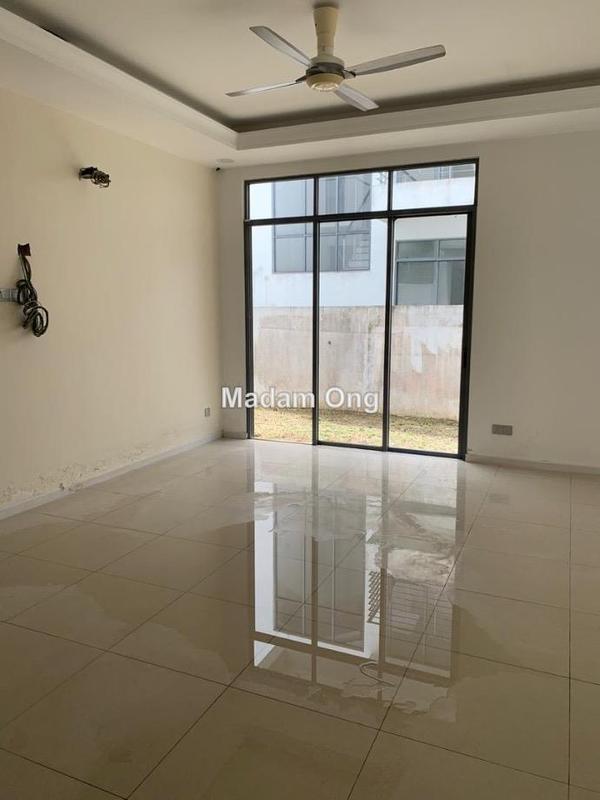 Rumah Teres 2-Tingkat untuk Dijual di Cyberjaya, Selangor oleh Madam Ong - iProperty.com.my
