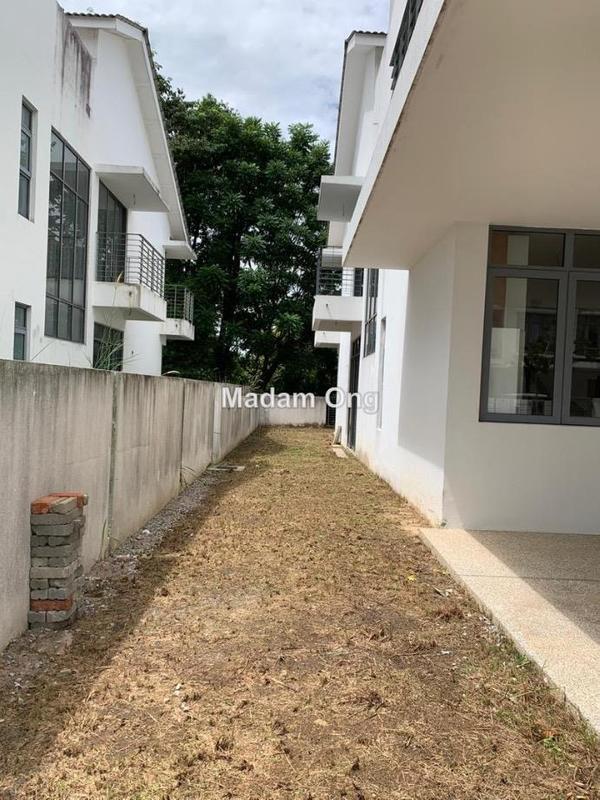 Rumah Teres 2-Tingkat untuk Dijual di Cyberjaya, Selangor oleh Madam Ong - iProperty.com.my