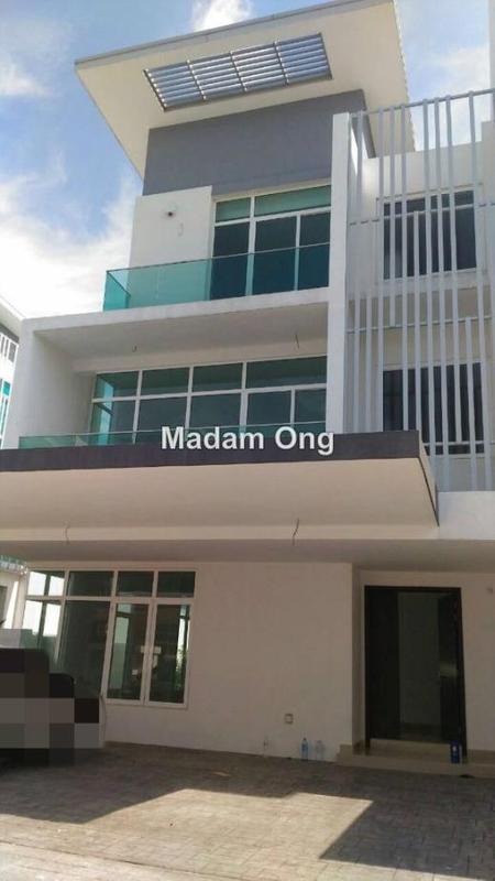 Semi-Detached House for Sale in Clover, Garden Residence, Cyberjaya by Madam Ong - iProperty.com.my