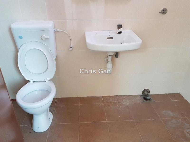 Rumah Teres 2-Tingkat untuk Dijual di Kampung Tiram, Kuantan oleh Chris Gan - iProperty.com.my