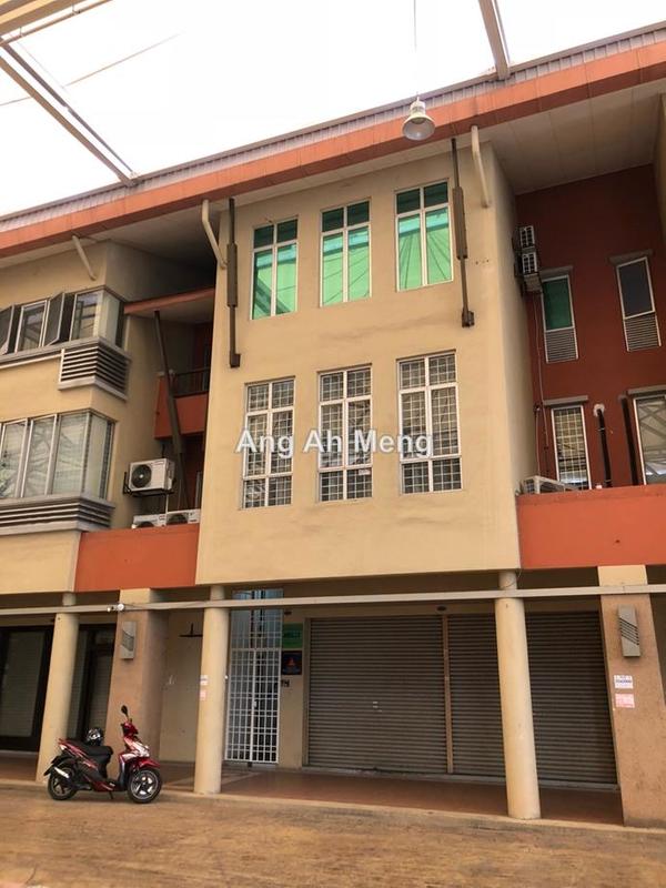 Shop / Office untuk Dijual di Taman Putra Damai, Ara Damansara oleh Ang Ah Meng - iProperty.com.my