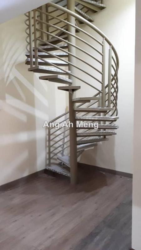Shop / Office for Sale in Taman Putra Damai, Ara Damansara by Ang Ah Meng - iProperty.com.my