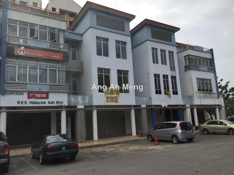 Shop / Office for Sale in Taman Putra Damai, Ara Damansara by Ang Ah Meng - iProperty.com.my