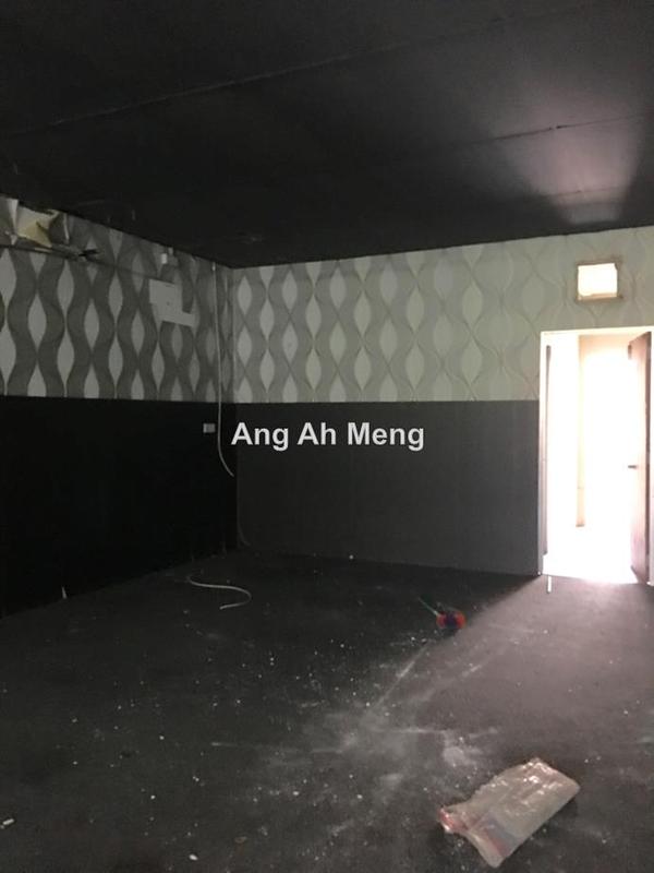 Shop / Office untuk Disewa di Taman Perindustrian UEP, Subang Jaya oleh Ang Ah Meng - iProperty.com.my