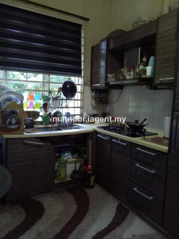 Rumah Berkembar untuk Dijual di Taman Pd Jasmin, Port Dickson oleh Mat Noor - iProperty.com.my