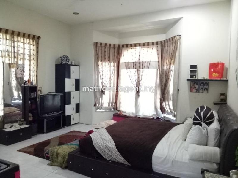 Rumah Berkembar untuk Dijual di Taman Pd Jasmin, Port Dickson oleh Mat Noor - iProperty.com.my