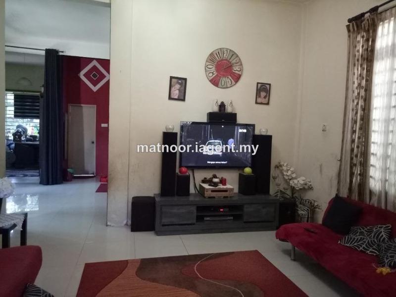 Rumah Berkembar untuk Dijual di Taman Pd Jasmin, Port Dickson oleh Mat Noor - iProperty.com.my
