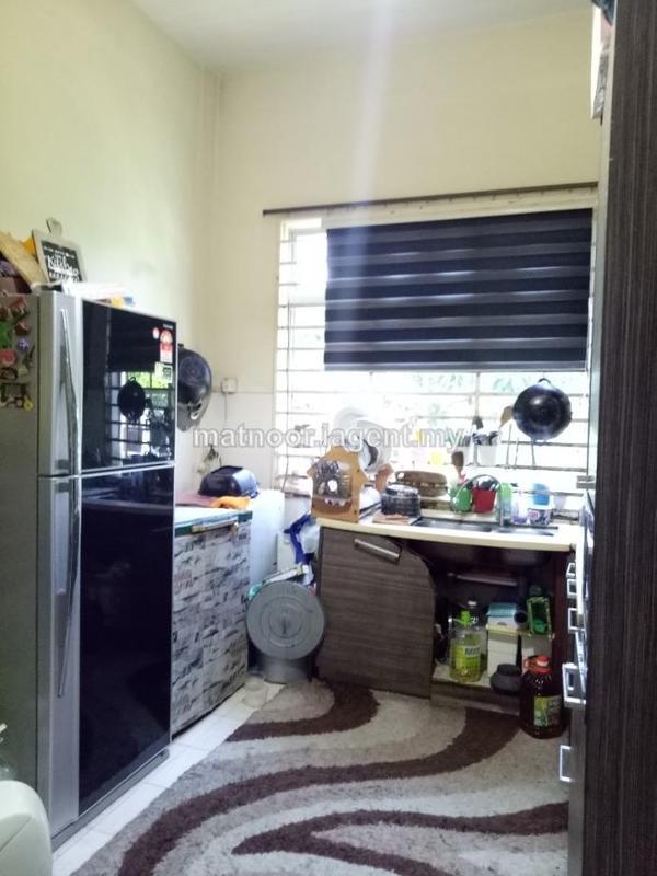 Rumah Berkembar untuk Dijual di Taman Pd Jasmin, Port Dickson oleh Mat Noor - iProperty.com.my